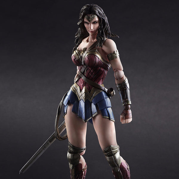 Wonder Woman Play Arts Kai Figure